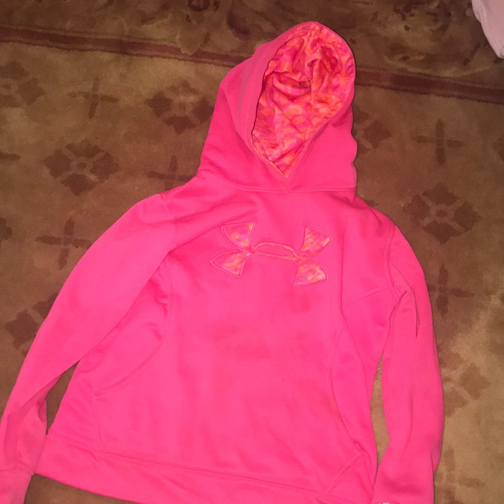 sweatshirt
